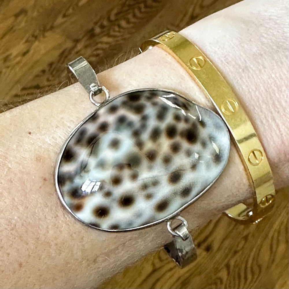 Vintage 950 Sterling Silver Tiger Cowrie Shell Bracelet – Boho Coastal Beach